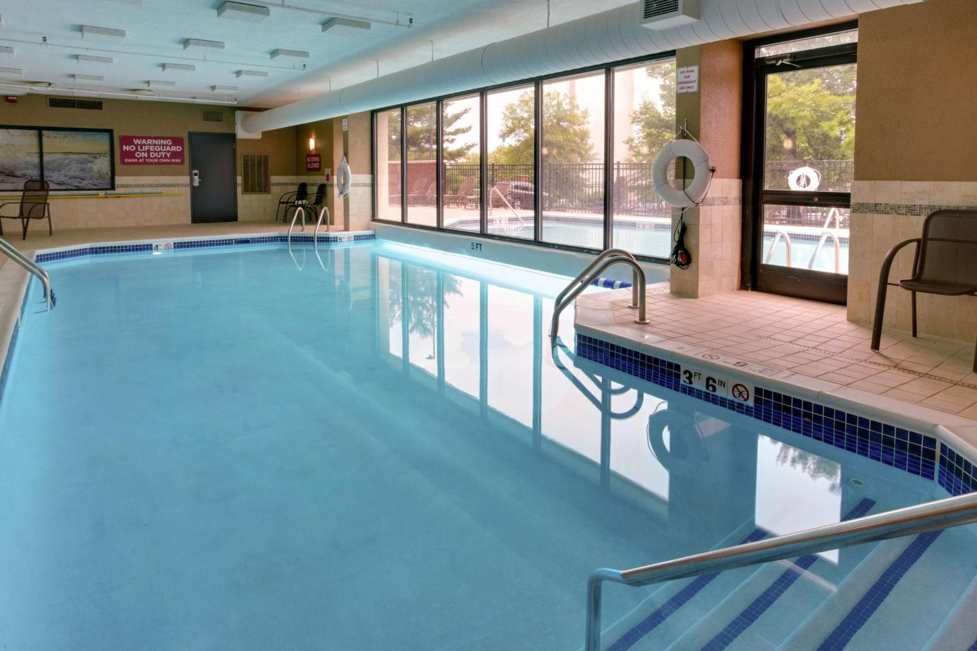 Drury Inn & Suites Nashville Airport Bagian luar foto