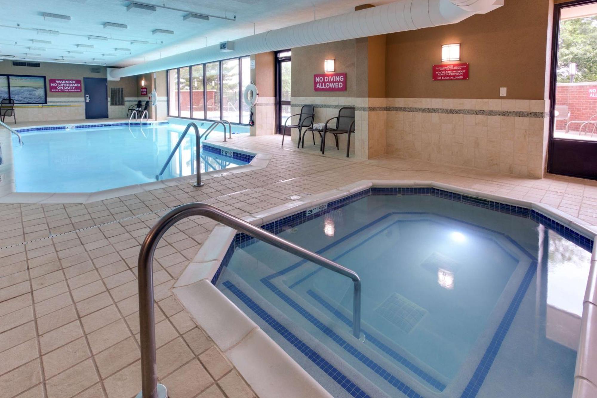 Drury Inn & Suites Nashville Airport Bagian luar foto