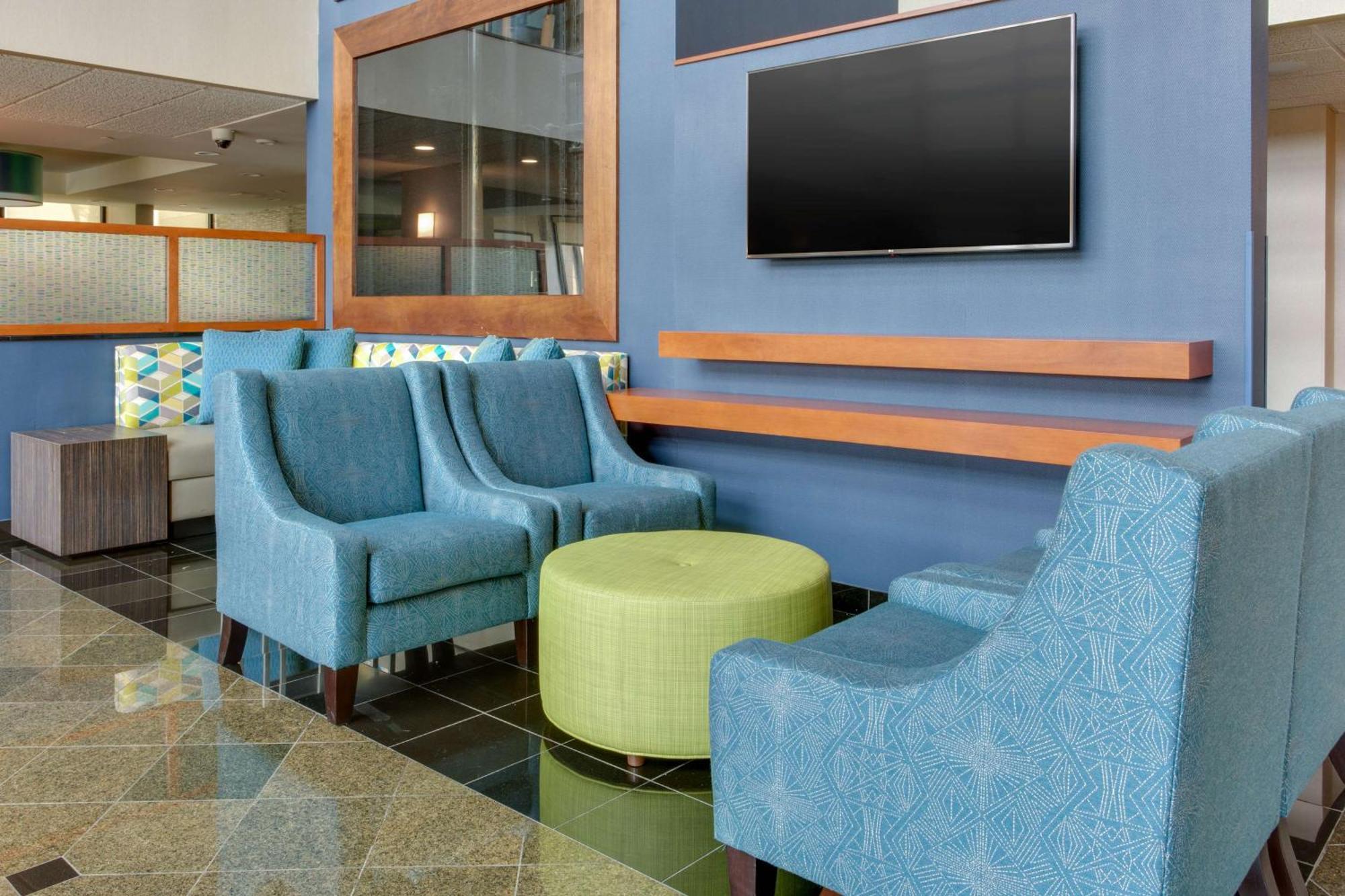 Drury Inn & Suites Nashville Airport Bagian luar foto