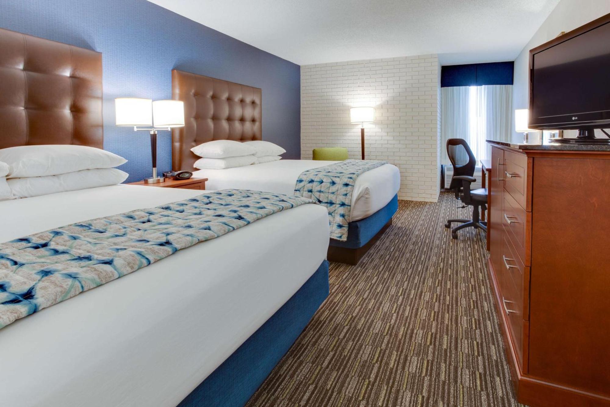 Drury Inn & Suites Nashville Airport Bagian luar foto